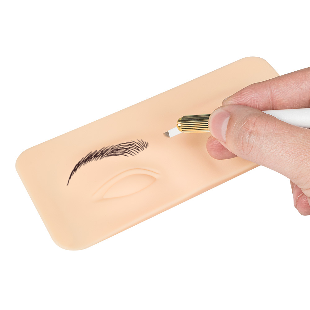 لوحة تدريب عالية الجودة من الس - مراجعة Beauty Makeup Academy وسعره